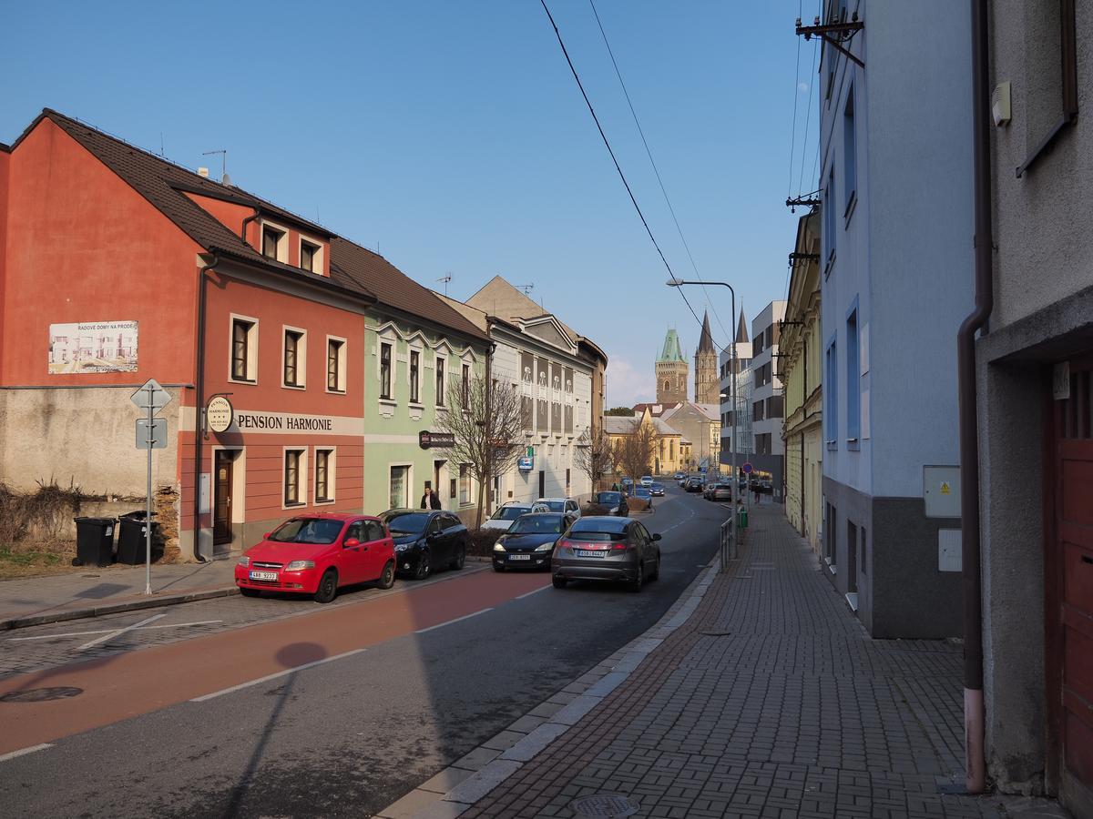 Pension Harmonie -Self Check-In Kolín Kültér fotó